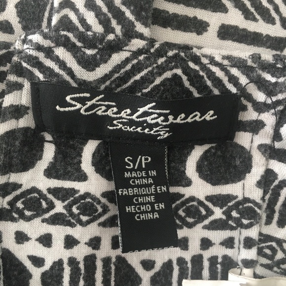 Black & White Cut Out Cami - Picture 11 of 11